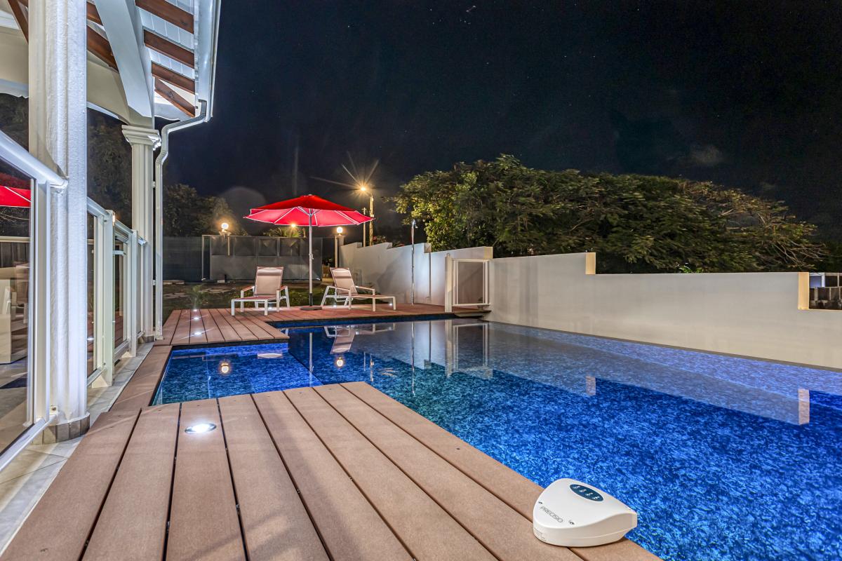 46.Location villa piscine le moule guadeloupe_De Nuit
